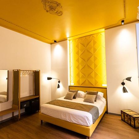 ホテル Trevi Monti House ローマ エクステリア 写真