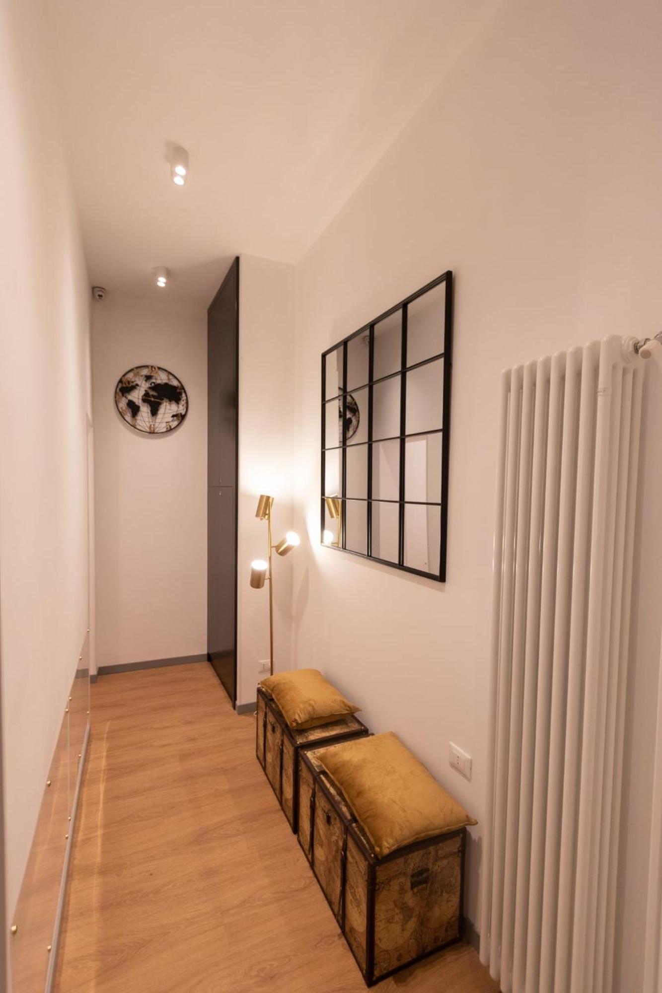 ホテル Trevi Monti House ローマ エクステリア 写真